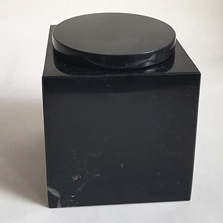 Marmeren Dierenurn Kubus Zwart (0.3 liter)